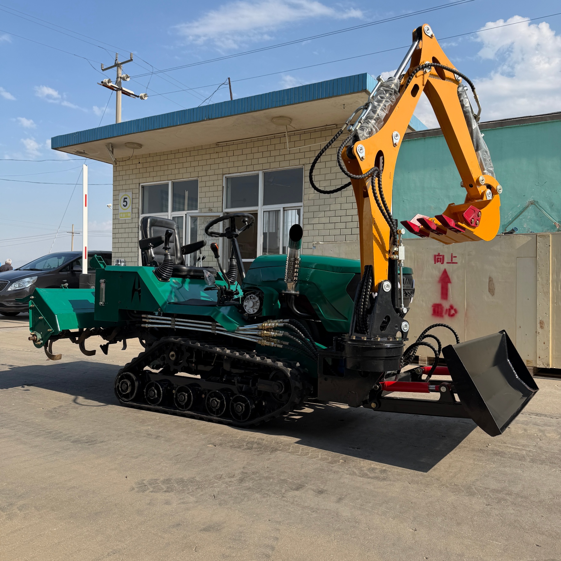 35 HP Crawler Tractor — New Generation (Tiller + Backhoe)